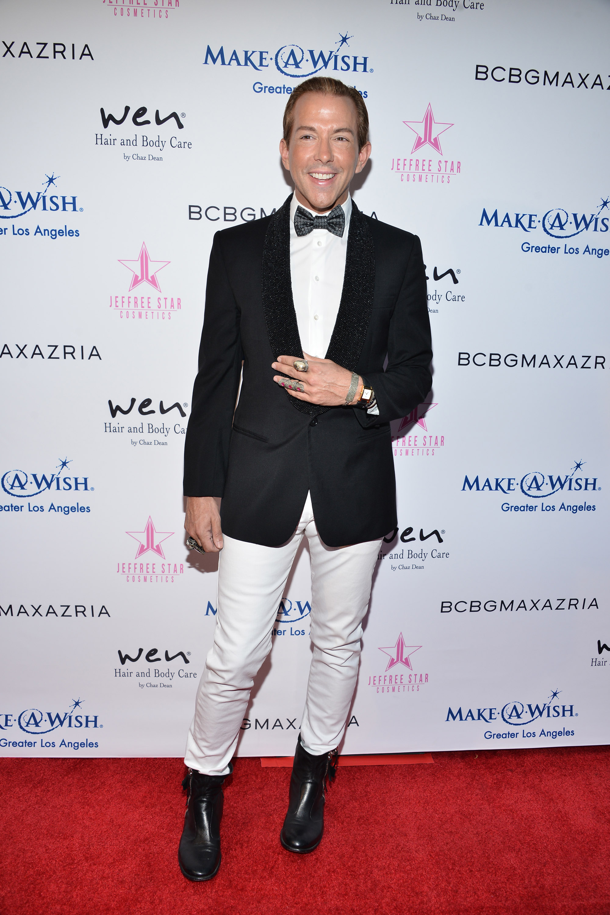 LOS ANGELES, CA - AUGUST 24: Derek Warburton attends the Inaugural Fashion Show Benefiting Make-A-Wish with BCBGMAXAZRIA and Celebrity Host Brad Goreski at The Taglyan Complex on August 24, 2016 in Los Angeles, California. (Photo by Araya Diaz/WireImage)