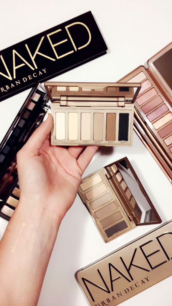 Look Better Naked! All About One Of Our Favorites; Urban Decay Naked Palette