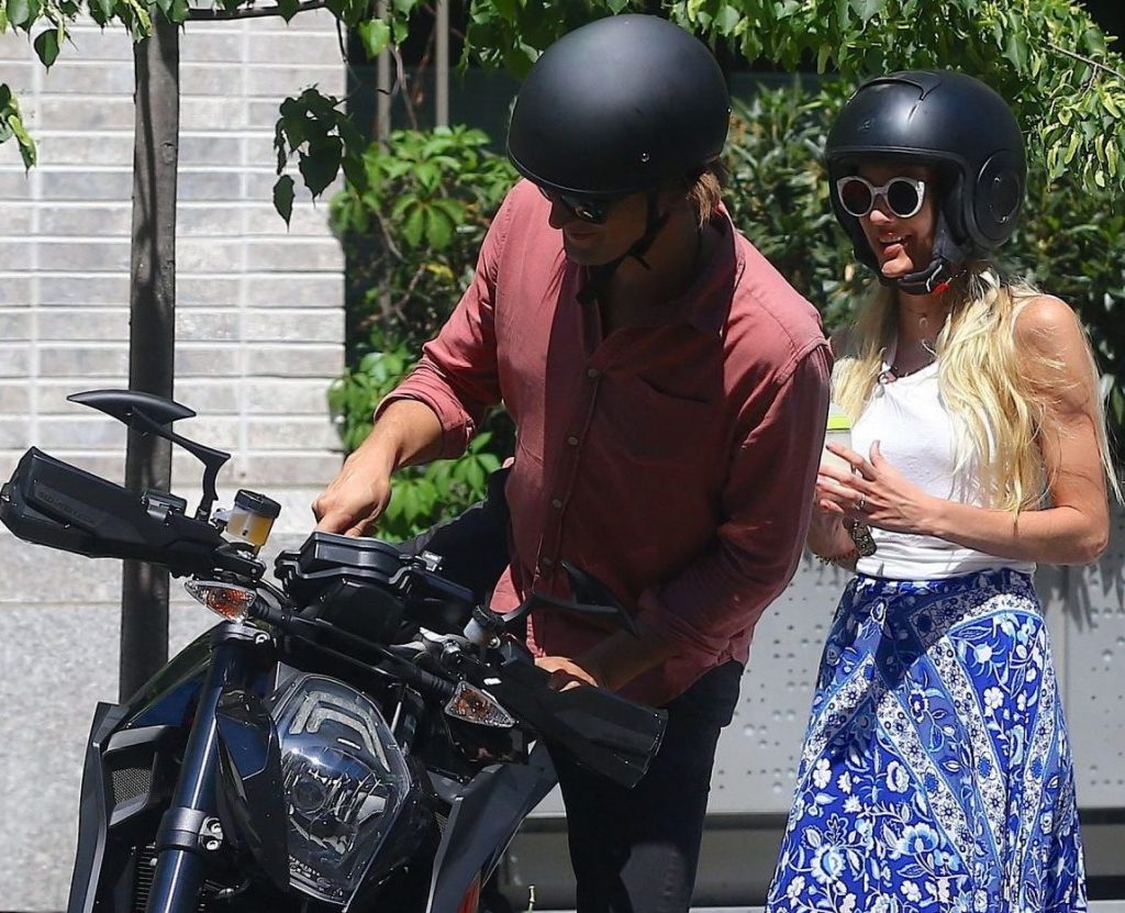 candice-swanepoel-with-a-motorbike-out-in-nyc-may-2017-10