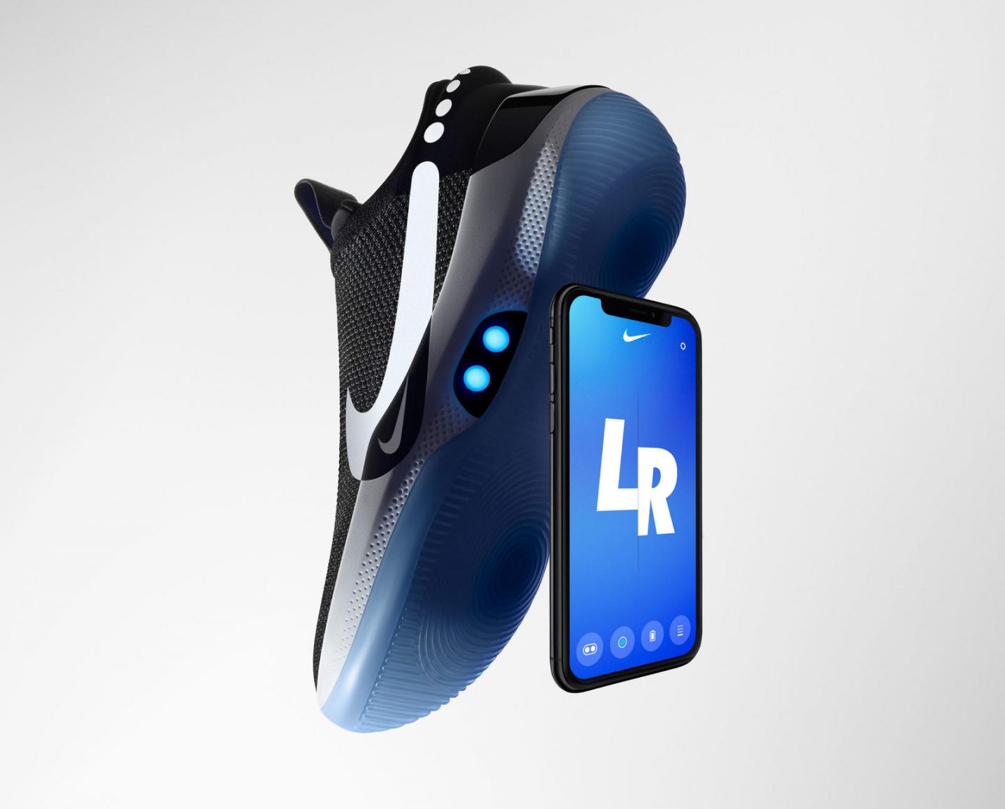 THE NIKE ADAPT BB BRINGS POWER-LACING TO REALITY