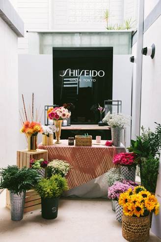 Shiseido: Private Lip and Sip
