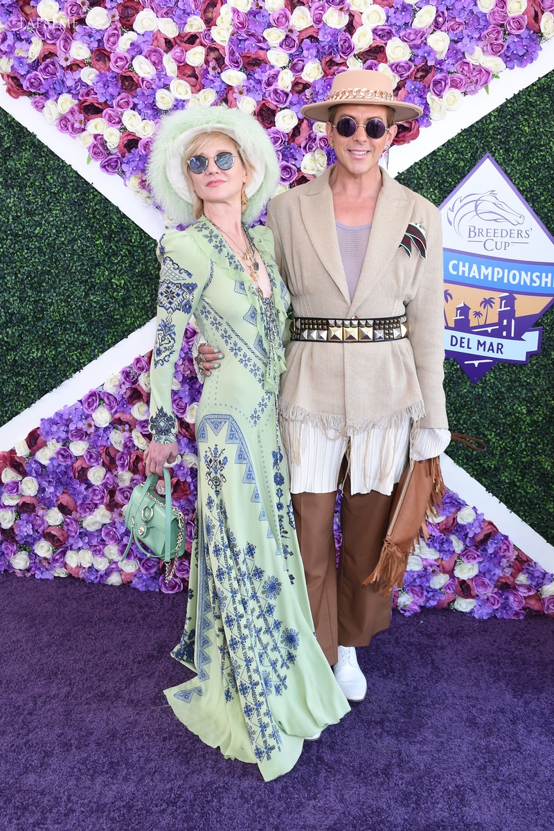 The 2021 Breeders` Cup World Championships at Del Mar Racetrack Trophy Lounge – Arrivals